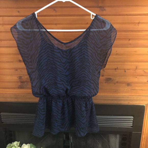 Express 2 Layer Shirt - Picture 3 of 3